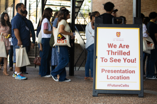 Orientation student moment